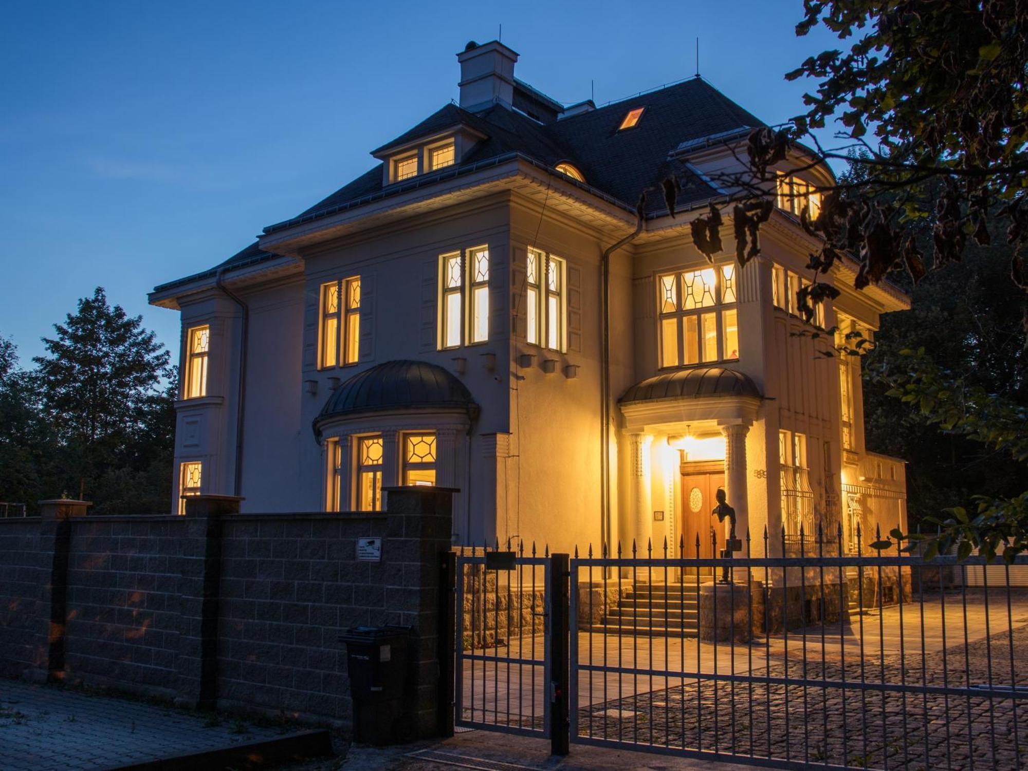 Ertlova Vila Jablonec nad Nisou Exterior foto